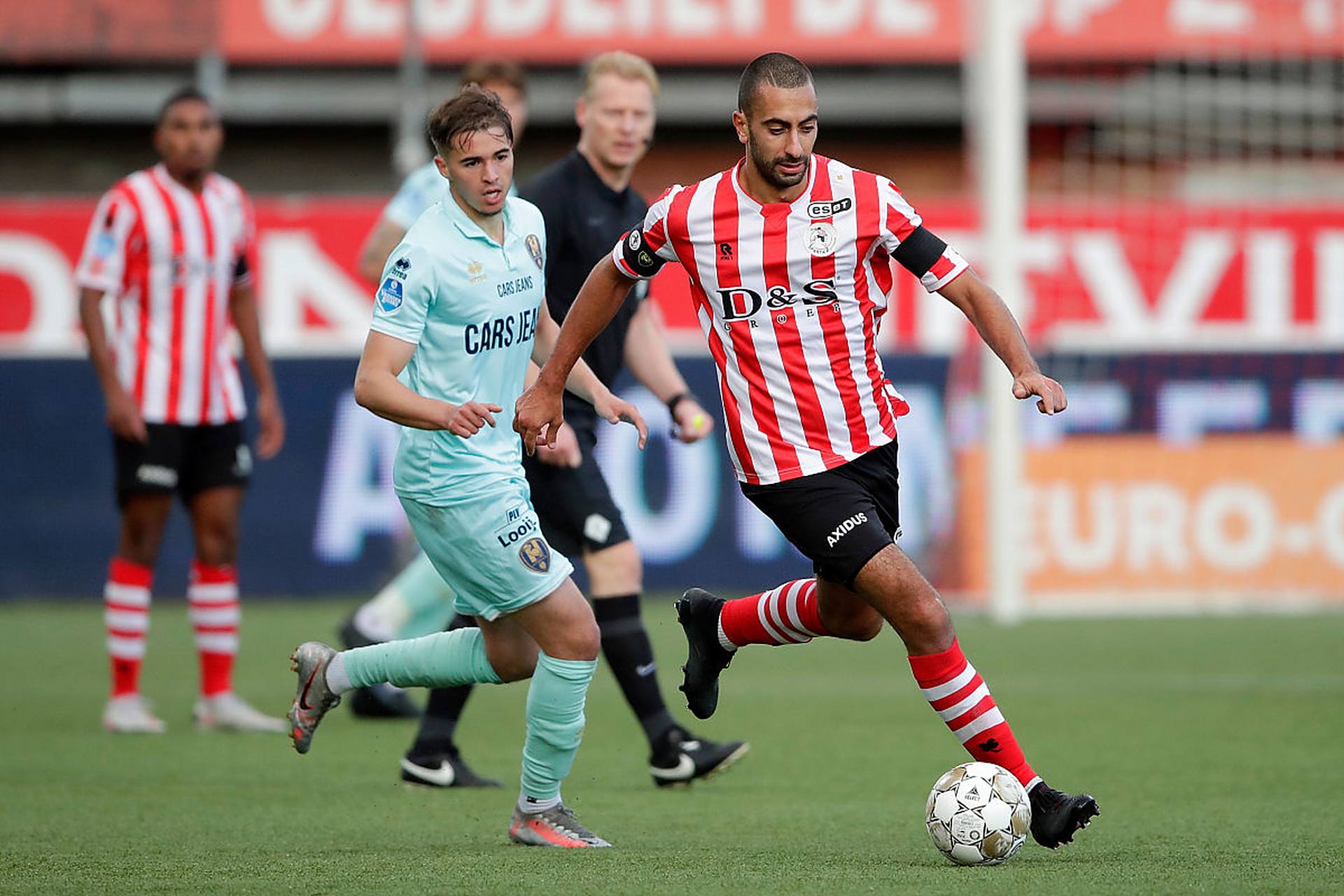 新不够频繁 新不够频繁